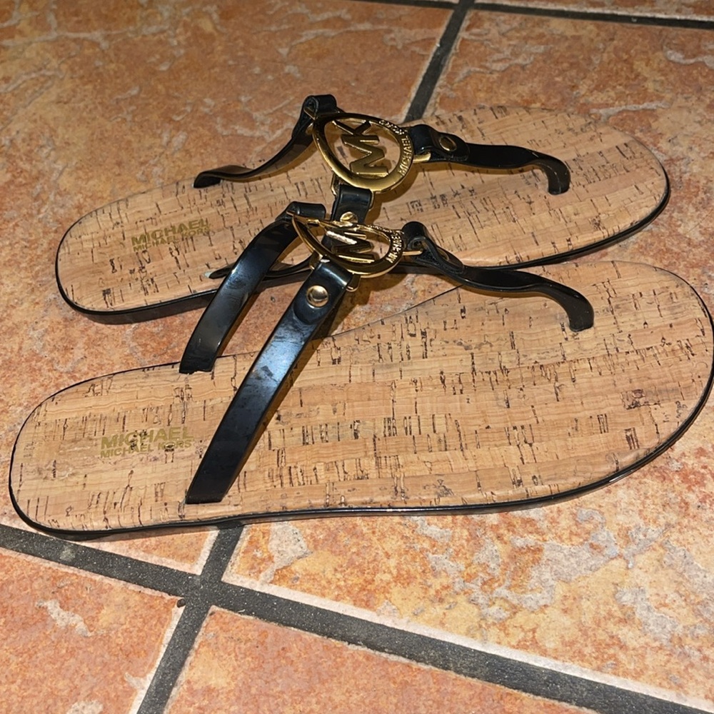 Sandals - Picture 3 of 3